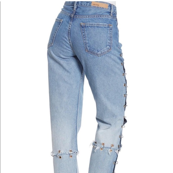 HP 🎉 Grlfrnd Helena Grommet Detail Crop Jeans - Picture 3 of 4